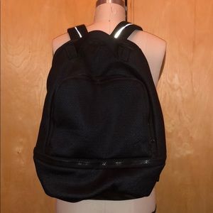 Lululemon City Adventurer Backpack 17L